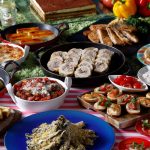 今日で仕事納めで、忘年会です。